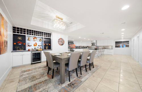 Nr Galleria & Med Center Hot Tub Games WiFi - Foto 5