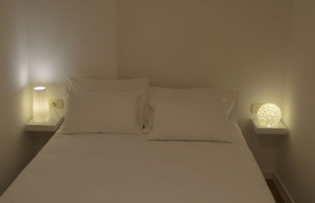 Casablanca Apartments - Photo 5