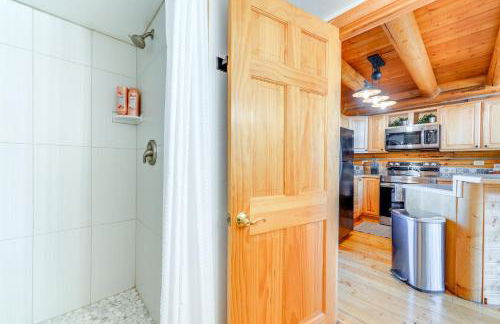 Cozy Mountain Condo Across From Snow King Ski Mtn! - Foto 13