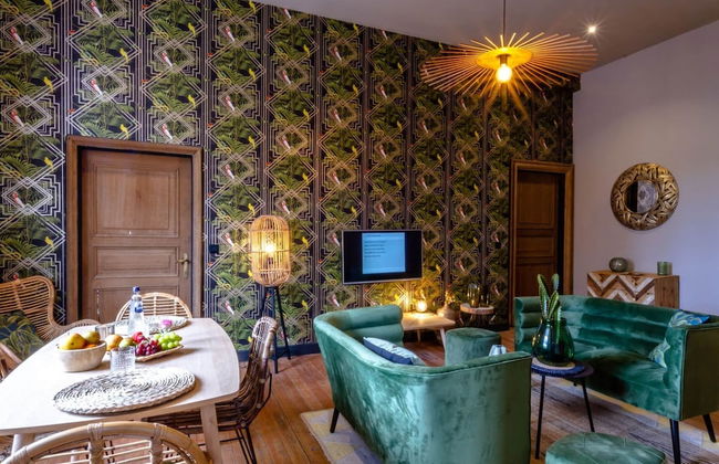 Nice Cottage in a Castle-farm in Ohey With Swimming Pond - Photo 19