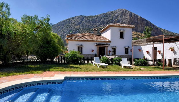 Luxurious Villa in Loja With Swimming Pool - Foto 2, Imagen principal