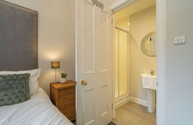 Chic 2 Bedroom Apartment near Old Town - Foto 17