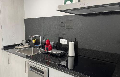 Apartamento céntrico con vistas - Photo 17