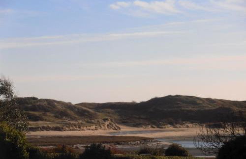 Maison charmante à Portbail avec jardin et vue mer - Foto 10