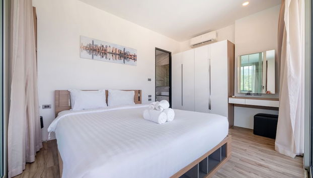 Sea View 2BR Apartment C35 at Oceana - Foto 3, Habitación