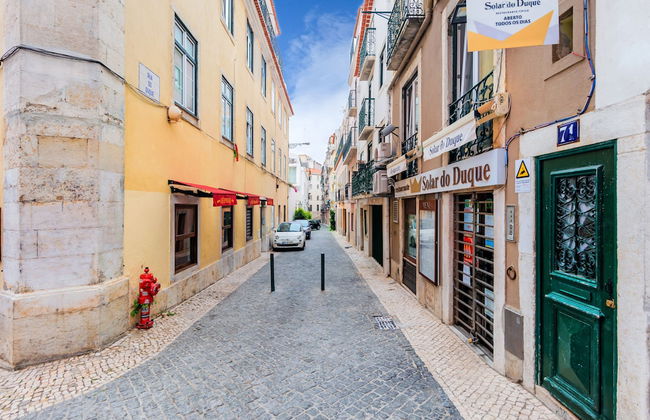 Duque's Cozy Retreat at Historical Lisbon - Foto 54