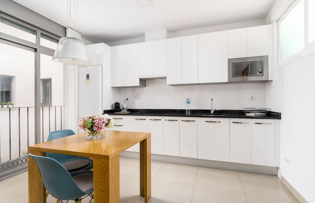 Suites del Pintor Historial Center, by Hoteles con Cultura - Photo 12