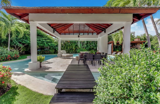 Two Luxury Villas in Cocotal for Large Groups – With Jacuzzi, Pools, Gym - Foto 58