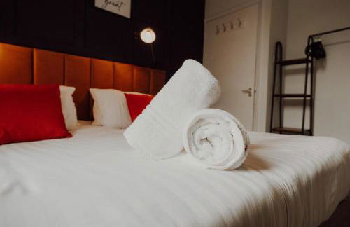 Elegant City Apartment-Sleeps 4-Sofa Bed- Free Parking - Foto 9