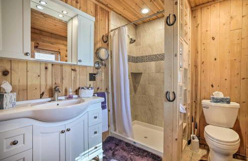 Remote Cabin with Gas Stove Less Than 7 Mi to Town! - Foto 15