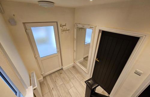 The Rocky Luxe - 4 Bedrooms - Parking - Sleeps 8 - Foto 16