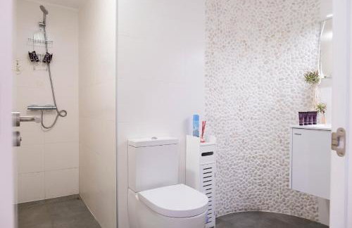 Your Home in Tenerife, Alojamiento ideal con wifi y parking en Güímar - Foto 17