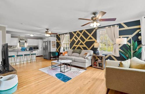 Spacious-5 Beds! 3 Mi to Mohegan - Foto 7