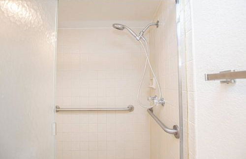 Newly Listed 20 percent off Golf and Tennis Community Golf Grandeur Corner Unit 16th Green - Foto 36