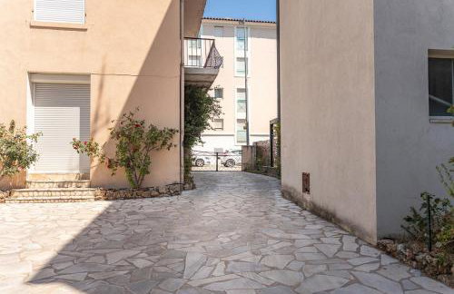 Charmant T2 proche de la mer - Foto 12