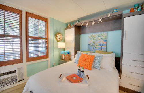 Chic Virginia Beach Retreat - Pool, Steps to Beach - Photo 7