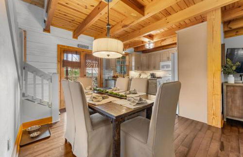 Lodge with Grill, Fireplace and Club Access - Foto 8