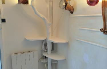 La Salamandre, studio cosy au bord de l'eau - Foto 8