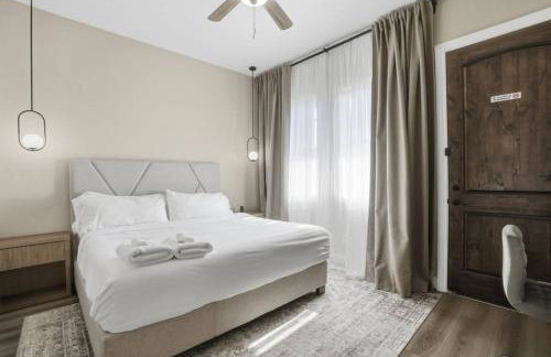 O30B Southwest Houston 2BR King Beds Pet Friendly Townhome - Foto 6