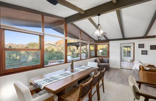 Red Rock Retreat with Hot Tub & New Pool Coming late March - Foto 9