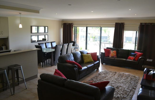 Elsinor Townhouse 8 Mulwala - Photo 18