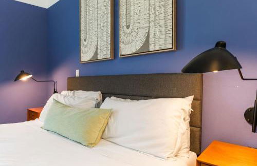 Modern Studio Retreat in the Heart of Art District - Foto 15