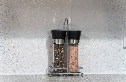 Mariah Flat - 2 Bedroom getaway in Pontypool - Photo 14