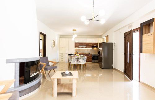 Promitheas Villa, with Pool & Heated Spa Whirlpool, By ThinkVilla - Foto 30
