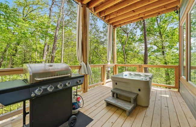 Romantic Cabin Retreat By Ghosal Luxury Lodging - Photo 41