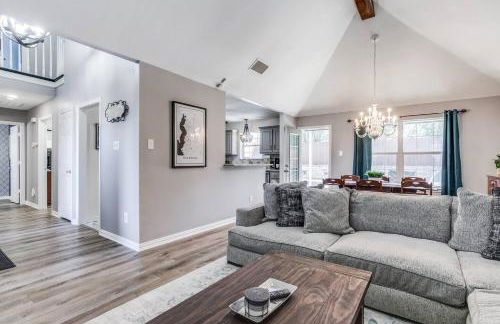 Rockwall Luxury Retreat-Pool/Spa/Patio/Gameroom - Foto 23