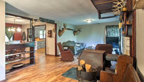 Vintage House with Fire Pit Less Than 6 Mi To Kentucky Lake! - Foto 4