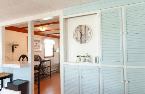 Dog-Friendly Cottage with Backyard & Beach Vibes! - Foto 30