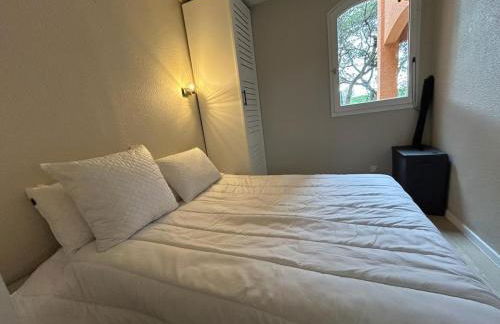 Appartement cote pinede 1 chambre - Foto 8