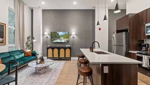 SLEEP 8 Outdoor Patio-Old City- 2 NEW Townhouses - Foto 5, Other