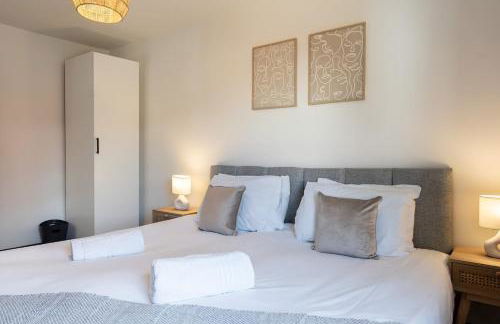 Cotswolds-Stroud-Large 9 Bed Home-Sleeps 20-Work or Leisure - Foto 50