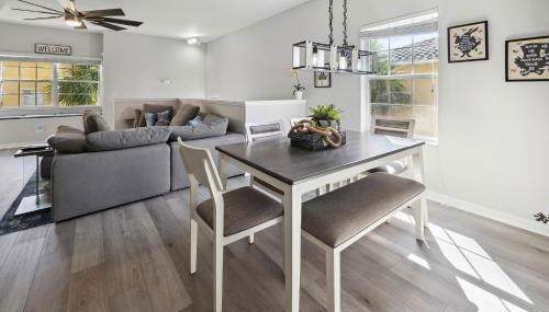 Amazing Disney Themed Oasis 3BR near Parks townhouse - Foto 3