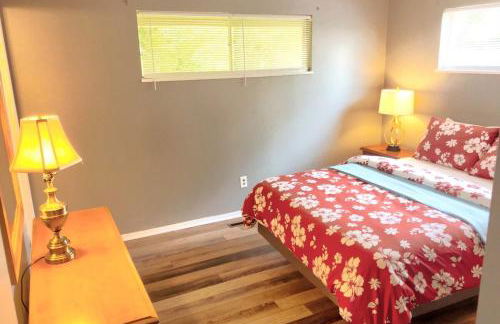 3BR Home, Pet-Friendly, Fenced Yard Near I-70, I-75, Hospitals, Wright-Patt AFB - Foto 28