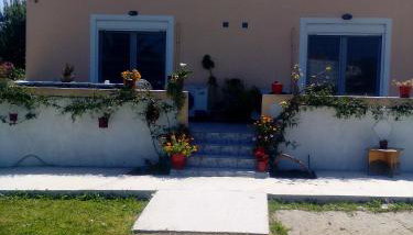 Studios ΣΤΟΥΣ ΠΥΡΓΟΥΣ ΘΕΡΜΗΣ - Foto 5