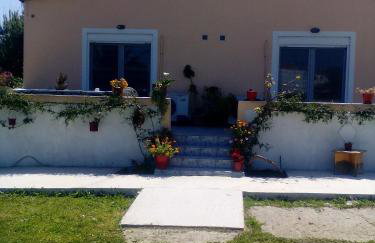 Studios ΣΤΟΥΣ ΠΥΡΓΟΥΣ ΘΕΡΜΗΣ - Foto 5