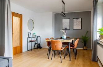 C4S -COME4STAY -InnHarmony- Stilvoll eingerichtetes Apartment für bis zu 8 Personen - Hochwertige Betten I voll ausgestattete Küche I Balkon I Badezimmer I WLAN I Smart TV - Foto 32