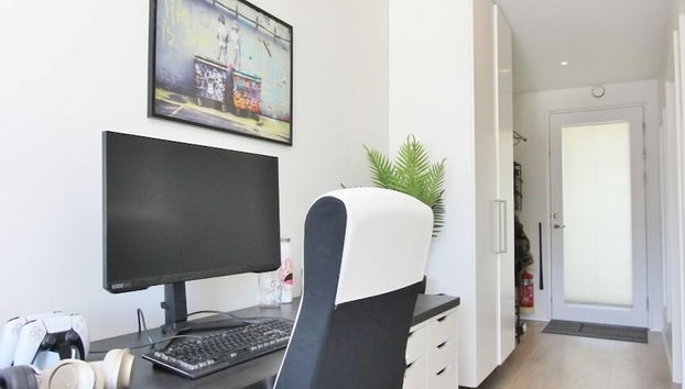 New Downtown Apartment With Free Parking - Foto 4, Habitación