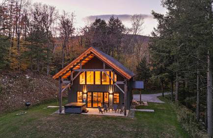 Mountain Views, Hot Tub, Trails, Waterfront - Foto 1