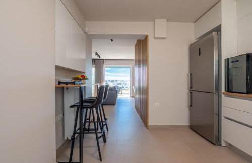 Elite Penthouse with Heated Pool and SkylineView - Foto 48