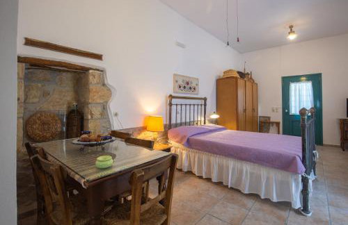 Iliopetra Studio - Photo 13