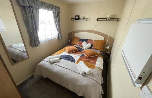 3 Bedroom Caravan, Edi Rita, Robin Hood, Pet Friendly - Photo 21