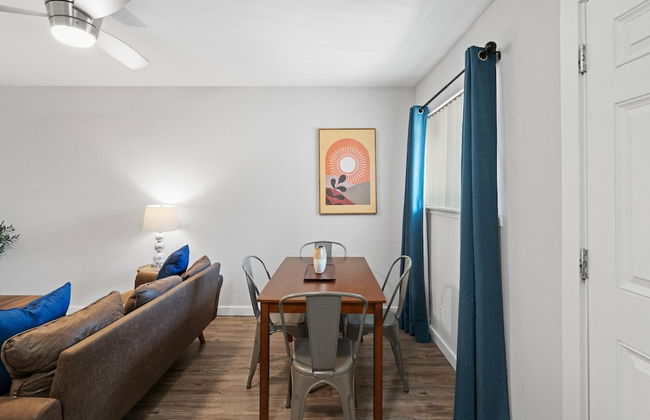 Stylish 1BR Near UT Highland Evonify - Foto 24