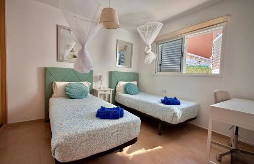 Delfines 61 - Photo 12