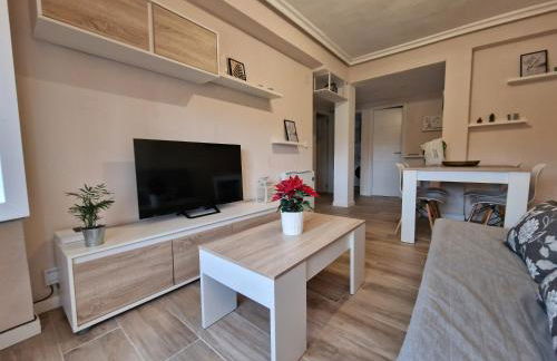 PASARELA ALMOZARA HOME & Parking gratis - Foto 7