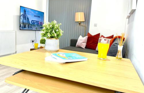 Hazel 1-Bedroom Cousy flat, Parking, WIFI, Prime location, Close to Blenheim Palace & Oxford - Foto 26