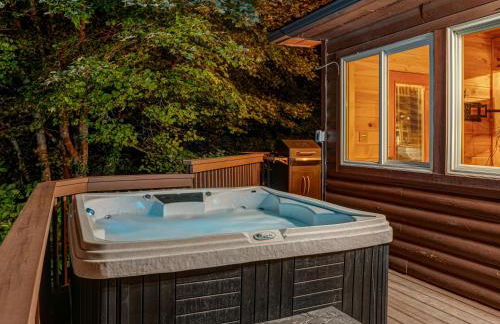 Luxury Cabin 45 Min to Asheville Hot Tub & Fire pit - Foto 45